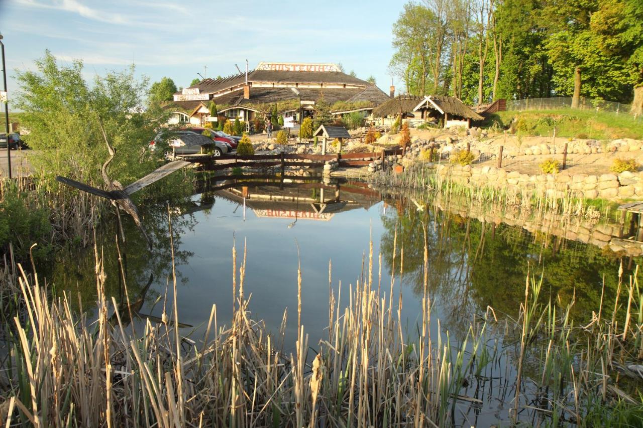 Austeria Hotel Rychnowo Buitenkant foto