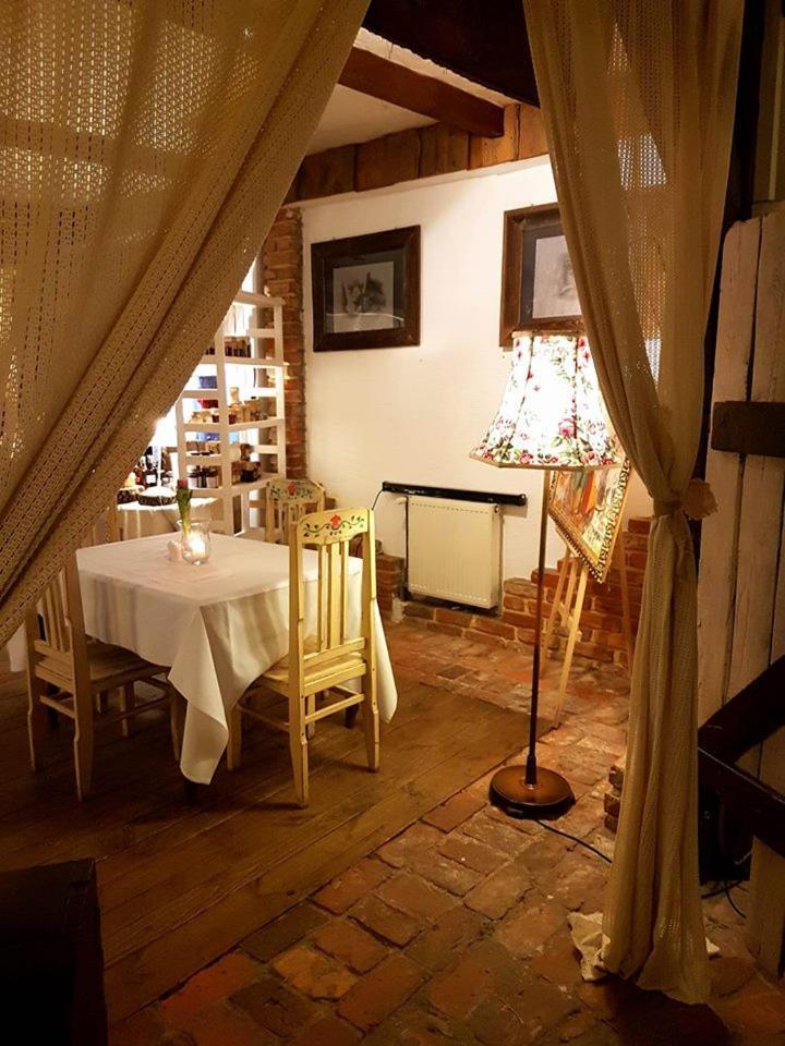 Austeria Hotel Rychnowo Buitenkant foto