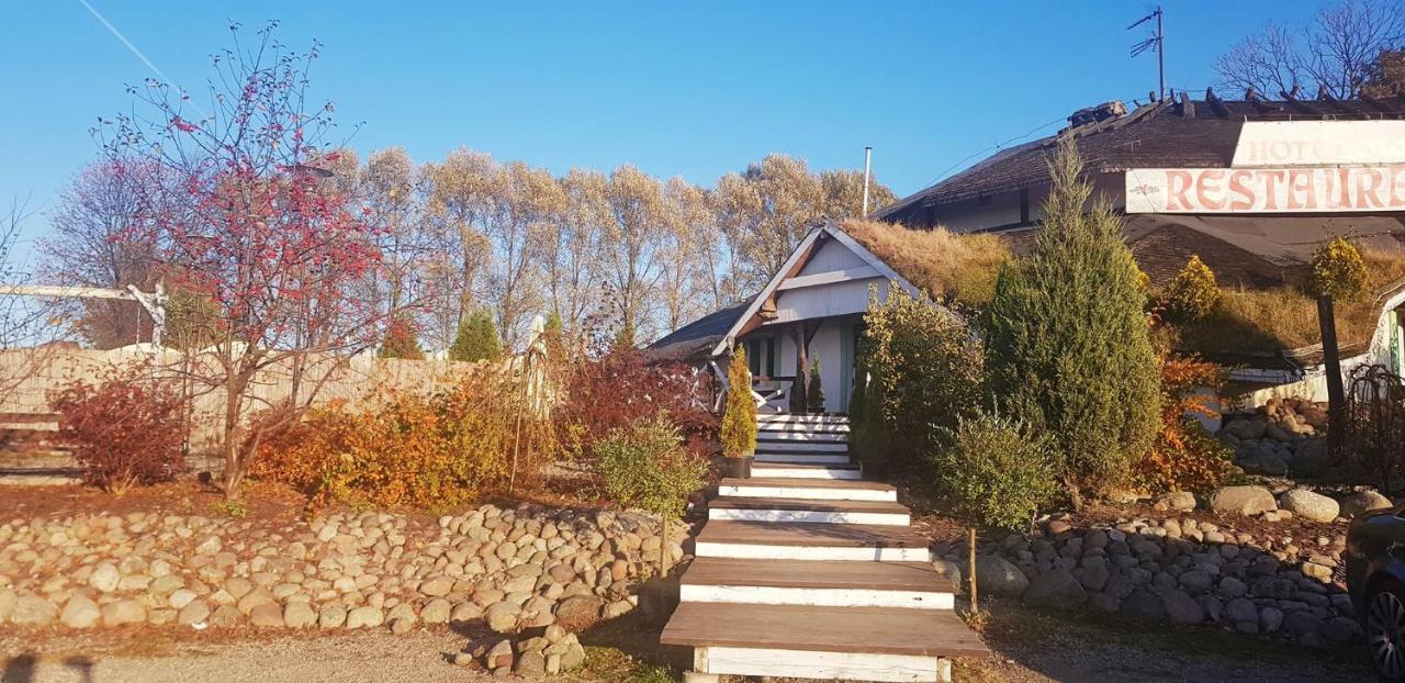 Austeria Hotel Rychnowo Buitenkant foto